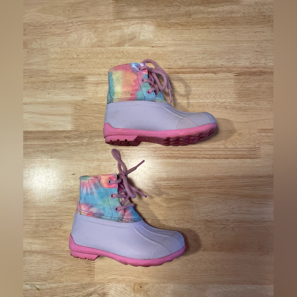 Rainbow Sperry saltwater duck boots